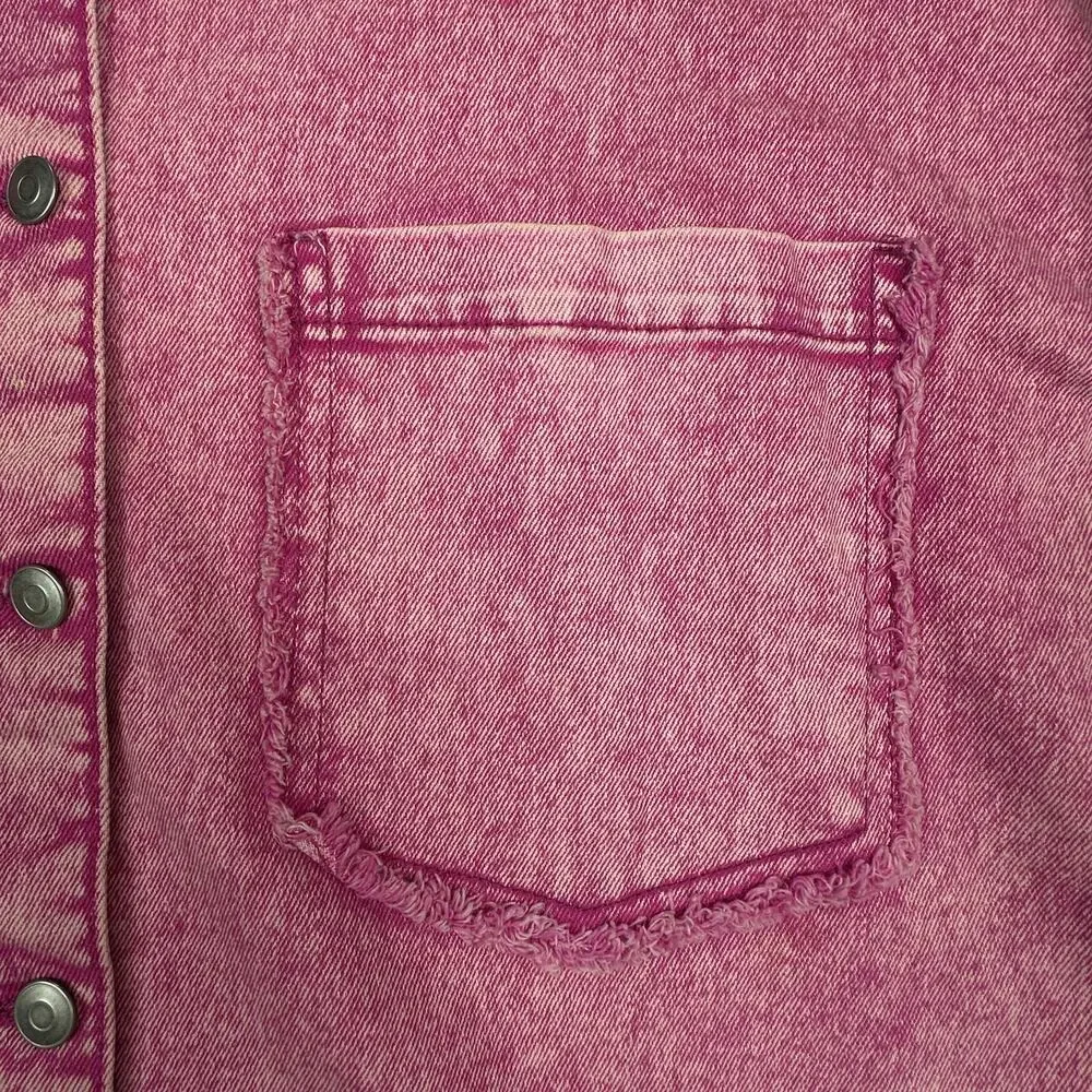 Celebrity Pink Women's Button Up Jeans Shirt Collared Long Sleeves Size M - Picture 8 of 16